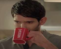 Vikrant also worked in the television commercials promoting brands like Samsung Galaxy, Idea 4G, and Cadbury.